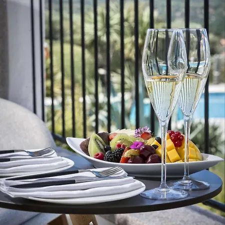 酒店 Sulia House Porto Rotondo, Curio Collection By Hilton 4*