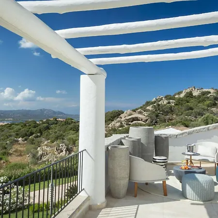 酒店 Sulia House Porto Rotondo, Curio Collection By Hilton 4*