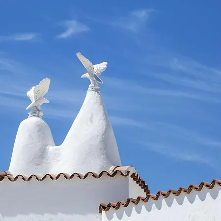Sulia House Porto Rotondo, Curio Collection By Hilton פורטו רוטונדו