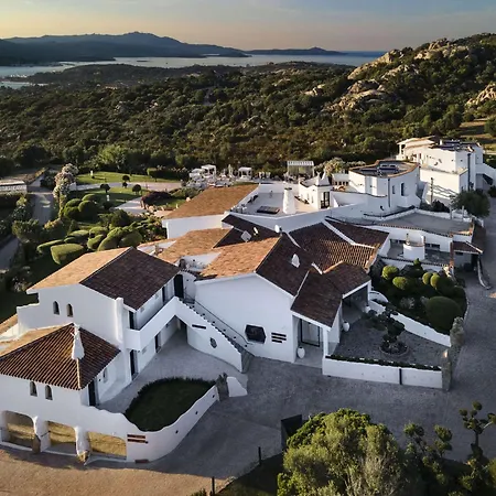 Sulia House Porto Rotondo, Curio Collection By Hilton 4*