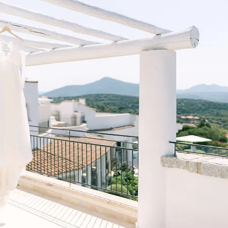 מלון Sulia House Porto Rotondo, Curio Collection By Hilton פורטו רוטונדו
