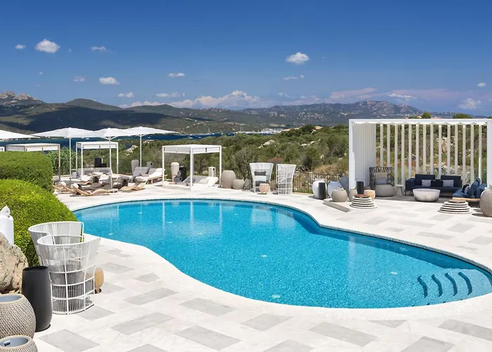 Sulia House Porto Rotondo, Curio Collection By Hilton 4*