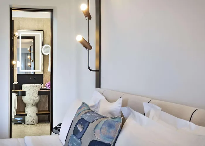 Sulia House Porto Rotondo, Curio Collection By Hilton